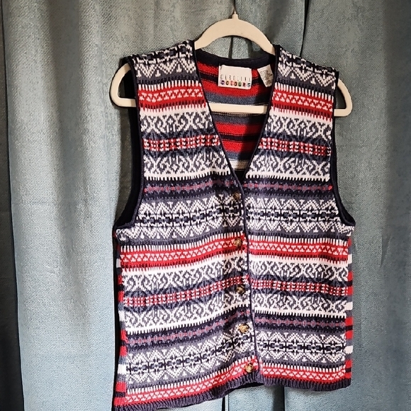 Carolina Colours Blue, Red, Gray & Cream Colorful Knit Vest with Buttons - Picture 1 of 5